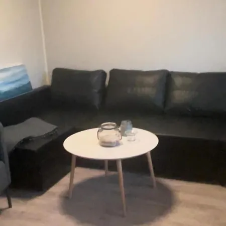 アパート I Under Etasje *